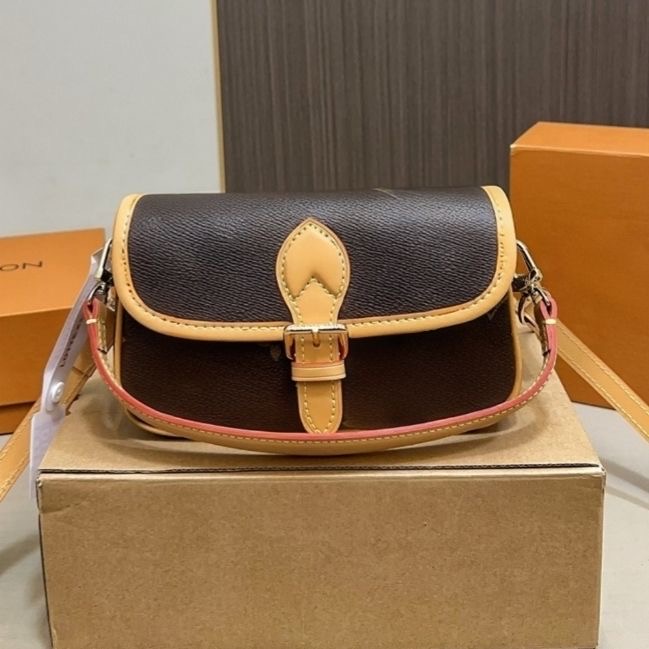 2号-2025新款时尚经典女包斜挎包单肩包手提包腋下包休闲经典