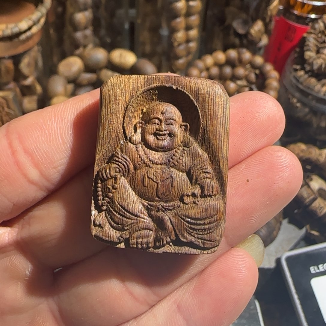 沉香碎屑沉香，绿棋老料弥勒佛