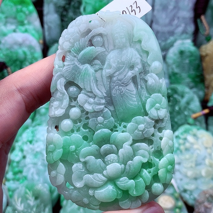 翡翠吊坠(不含链)未镶嵌