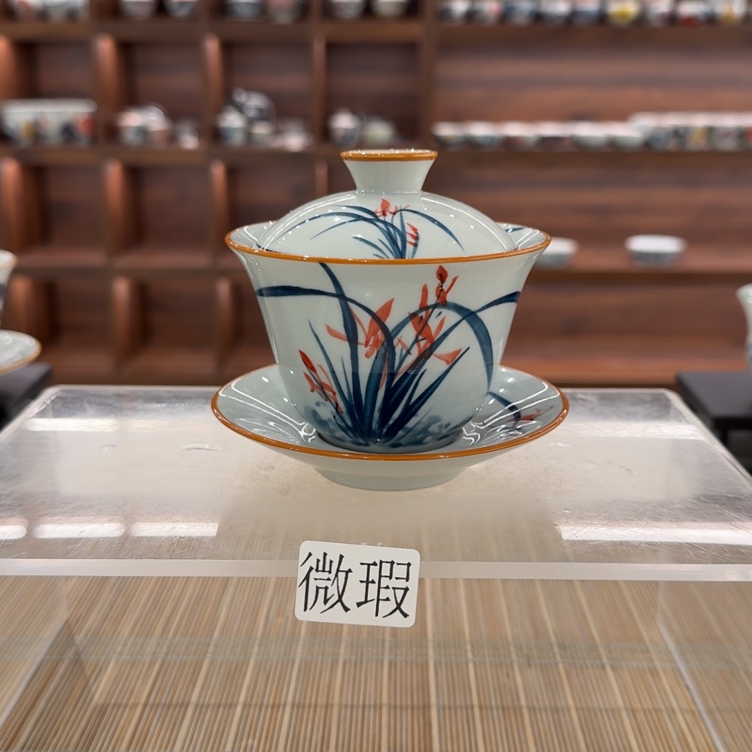 釉下手绘茶具微瑕