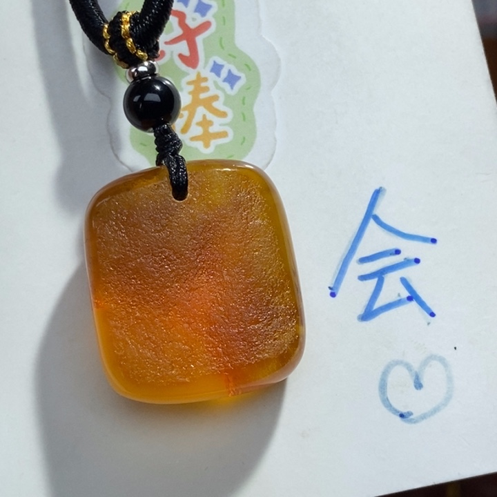 定制琥珀未镶嵌琥珀