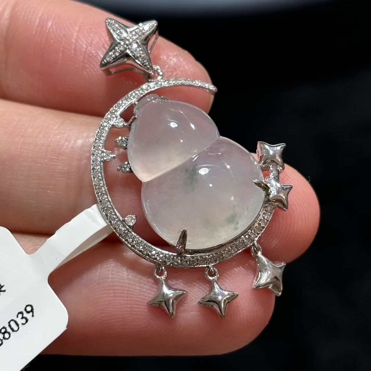 18k金天然缅甸A货翡翠葫芦吊坠