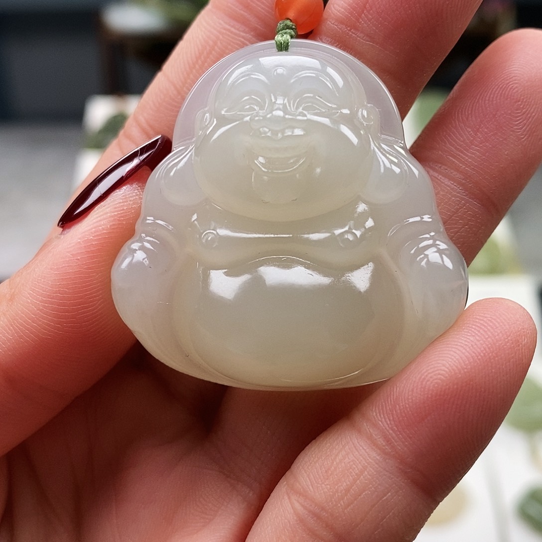 和田玉颈饰未镶嵌40