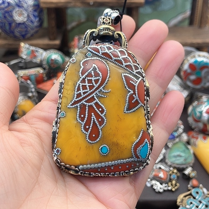 蜜蜡颈饰银S925镶嵌