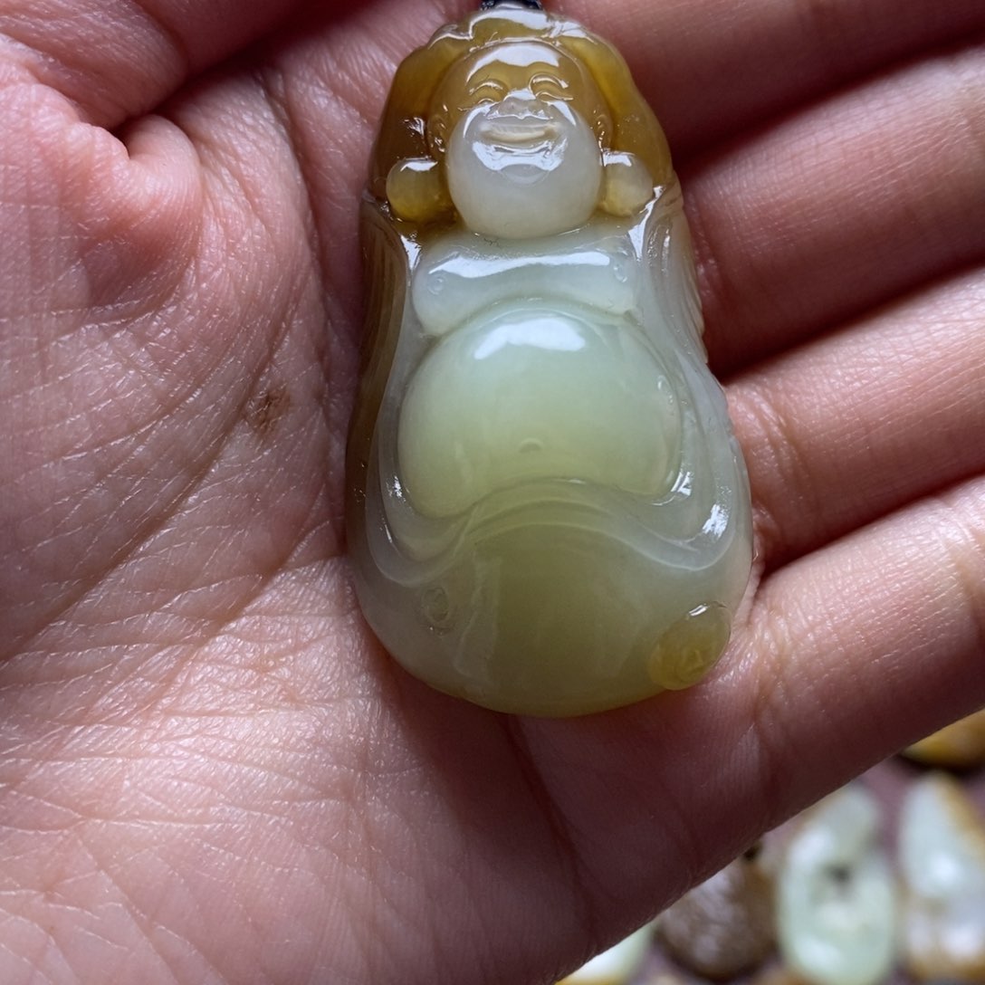 吊坠(不含链)未镶嵌和田玉（糖玉）