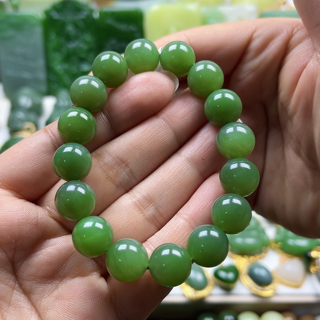 和田玉手串未镶嵌江**你