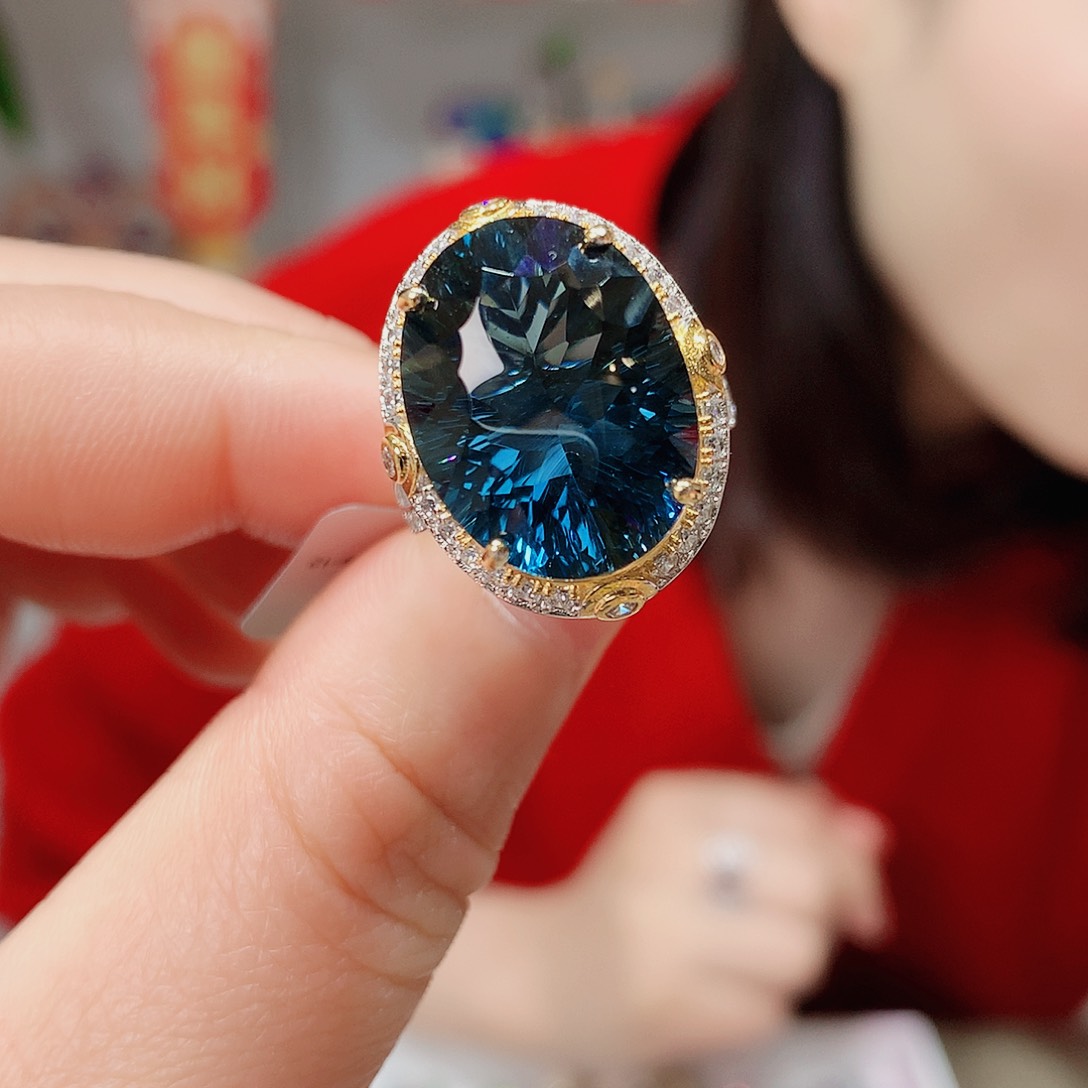 托帕石戒指银S925镶嵌