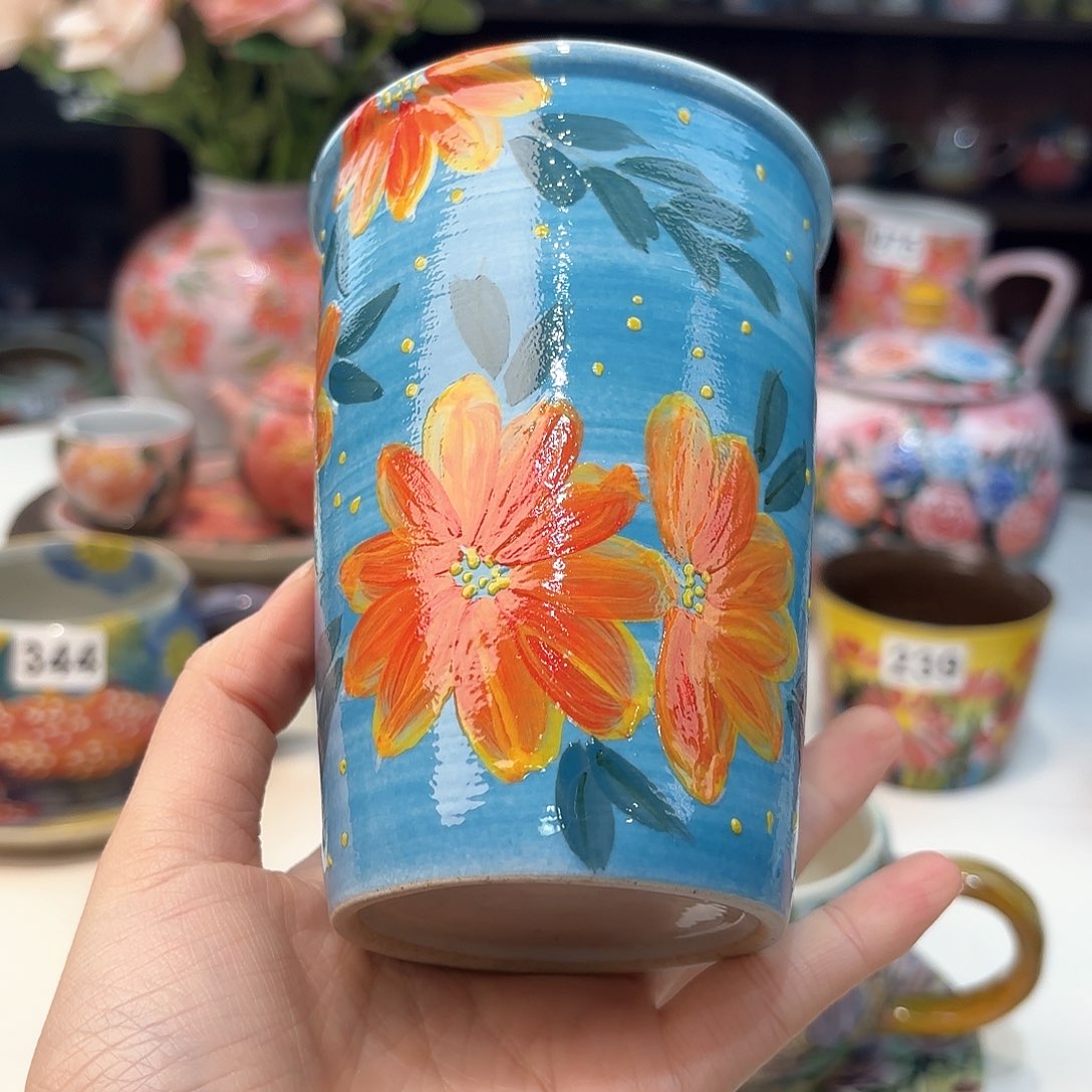 瓷片兔兔好可爱呀打