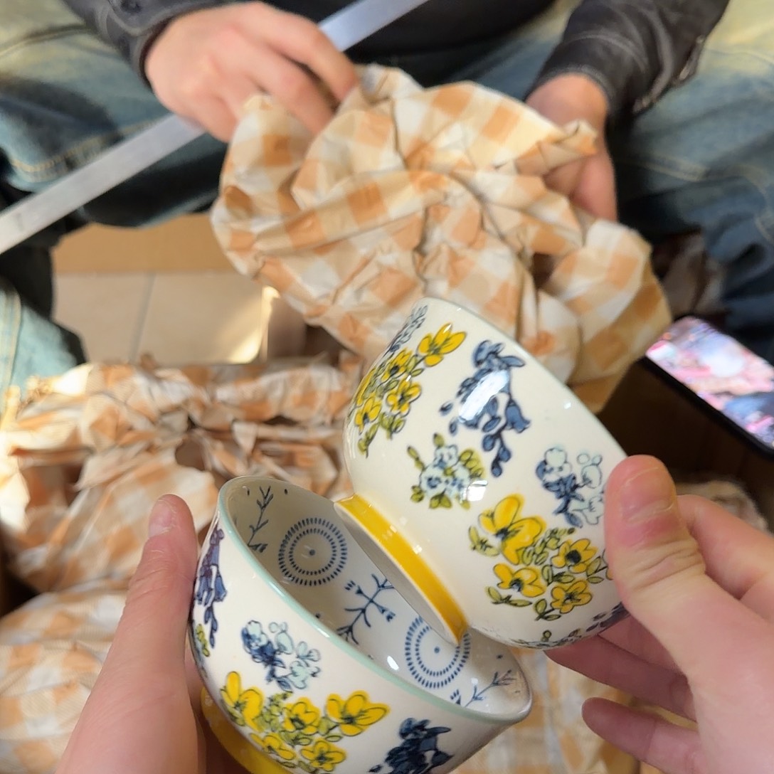 陶瓷微瑕微瑕，满15飞，感谢姐姐支持