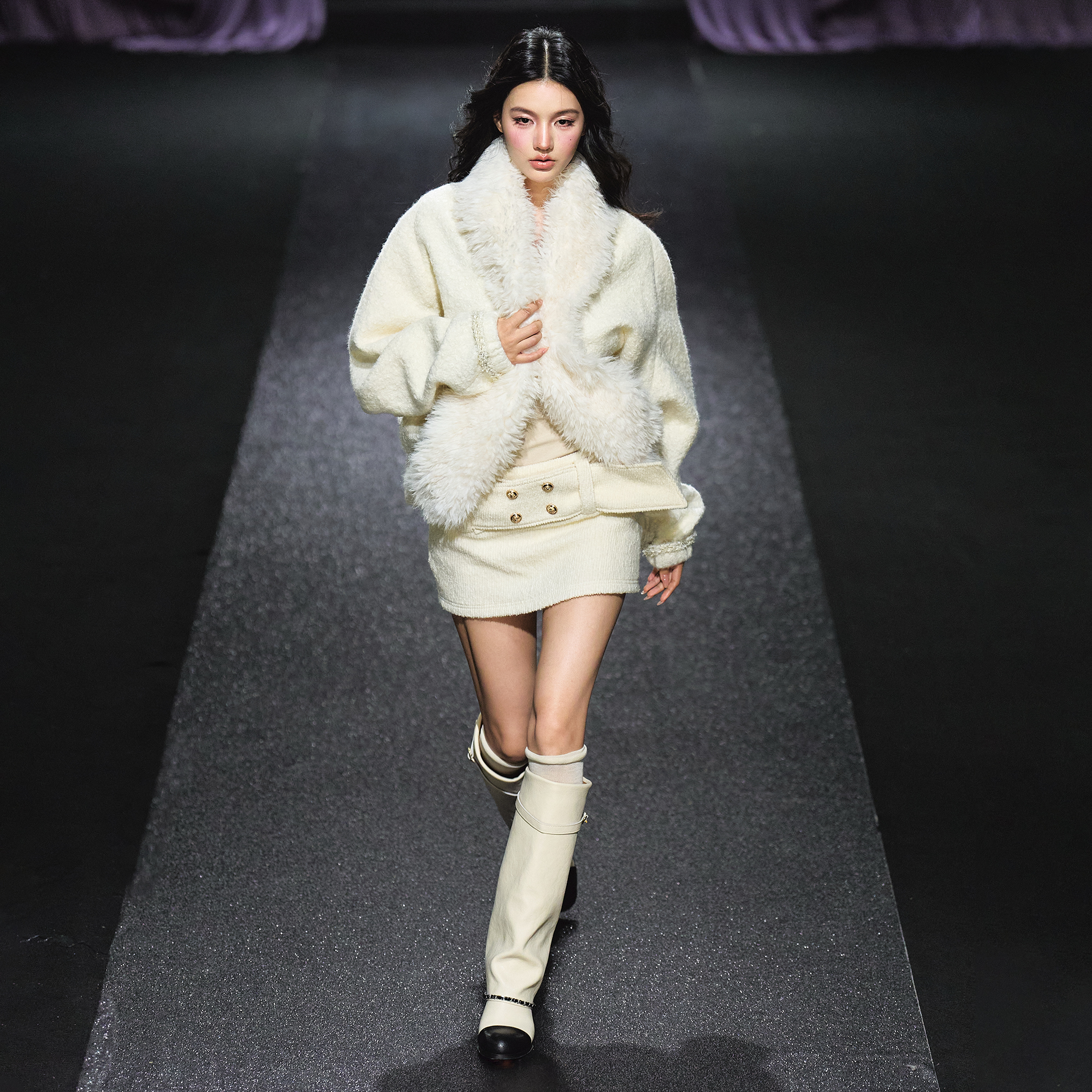 AGAM STUDIO 毛领棉服夹棉加厚保暖拼接小香织带外套+毛呢包臀裙