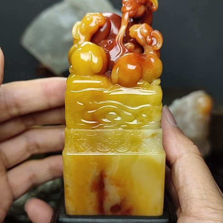 寿山石嘉****n寿山芙蓉石假一赔十