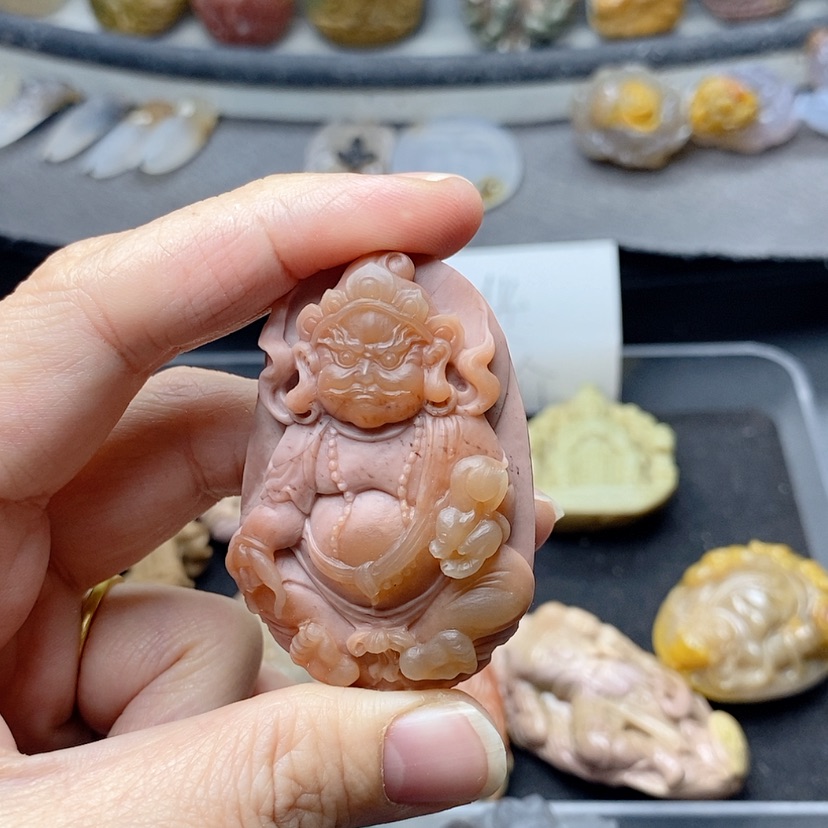 【闪购商品】定制石英质玉吊坠未镶嵌