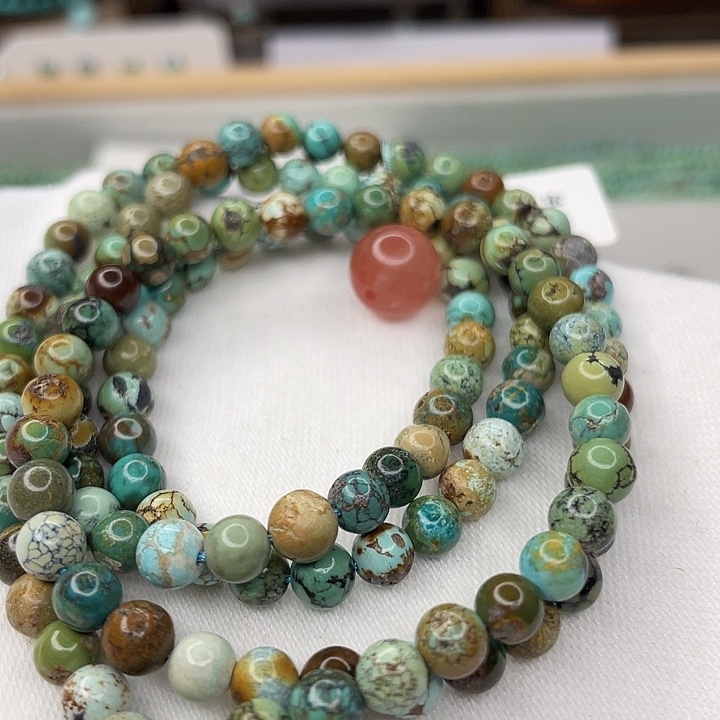 南红玛瑙未镶嵌珠宝奇石