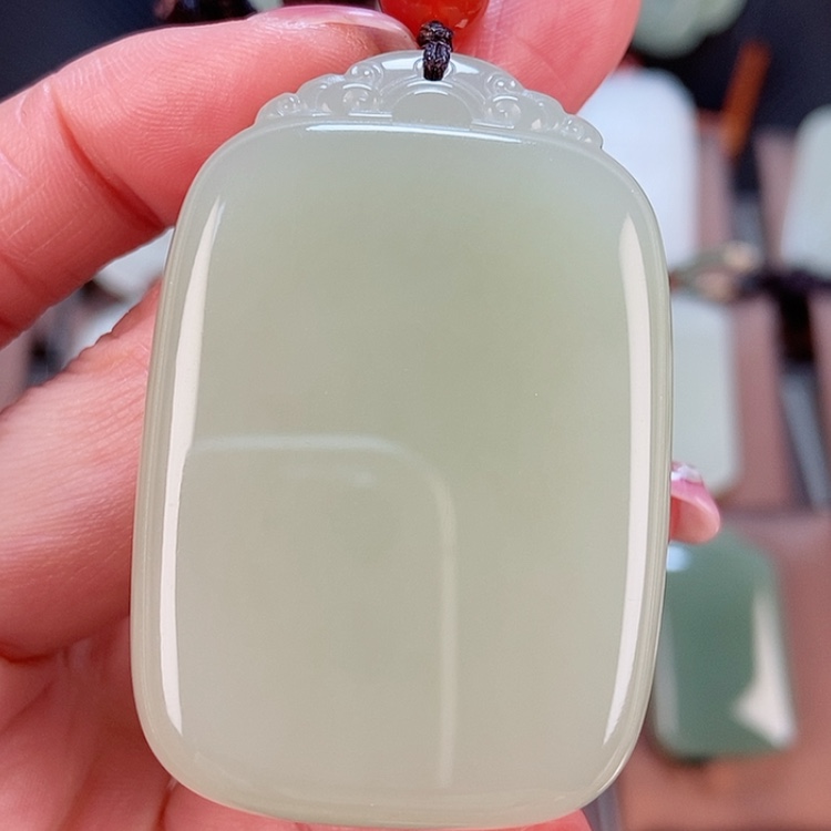 【闪购商品】和田玉颈饰未镶嵌