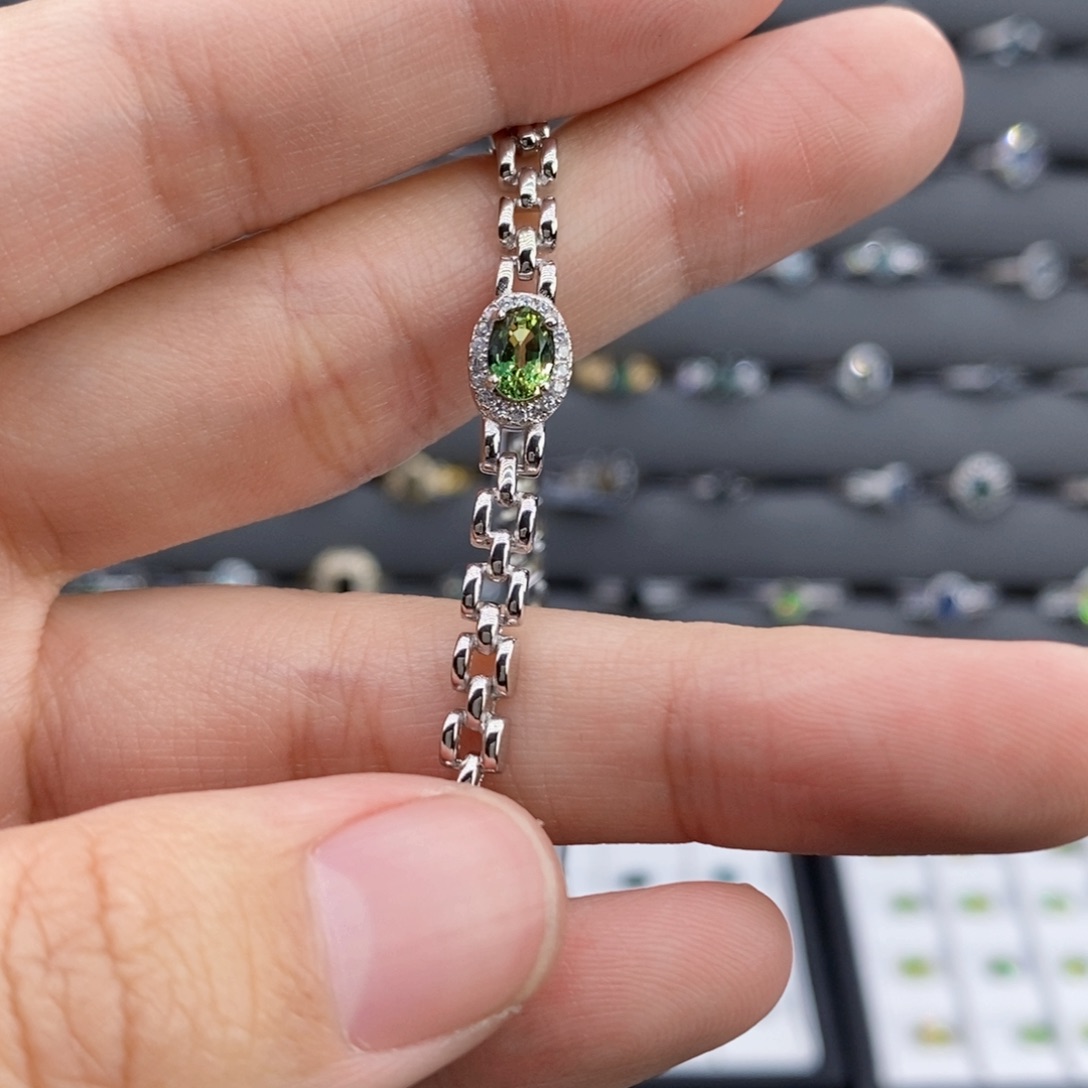 蓝宝石手链银S925镶嵌