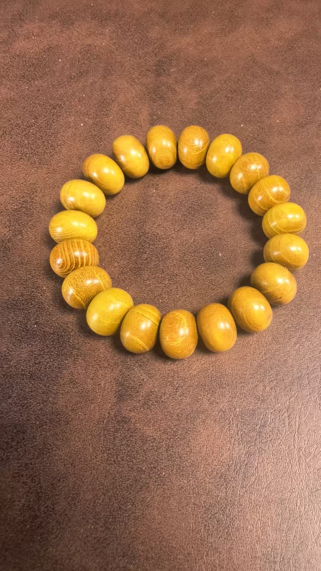 0011 文玩木串 > 黄花梨 手串