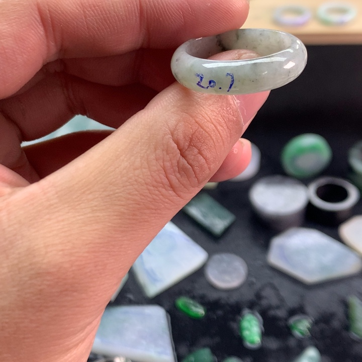 翡翠未镶嵌戒指天然翡翠