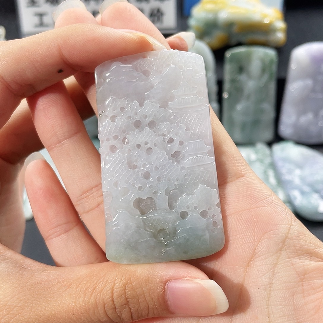 翡翠未镶嵌颈饰翡翠