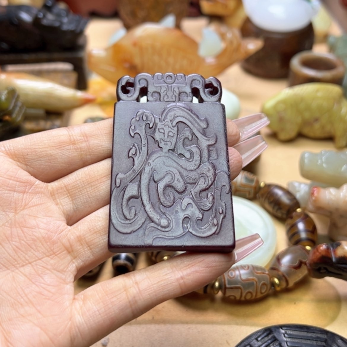 【闪购商品】蛇纹石玉颈饰未镶嵌