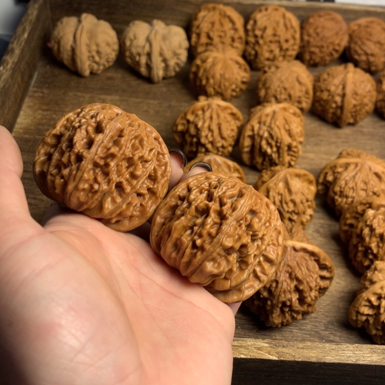 【闪购商品】文玩核桃吊坠M****棒悍高楼