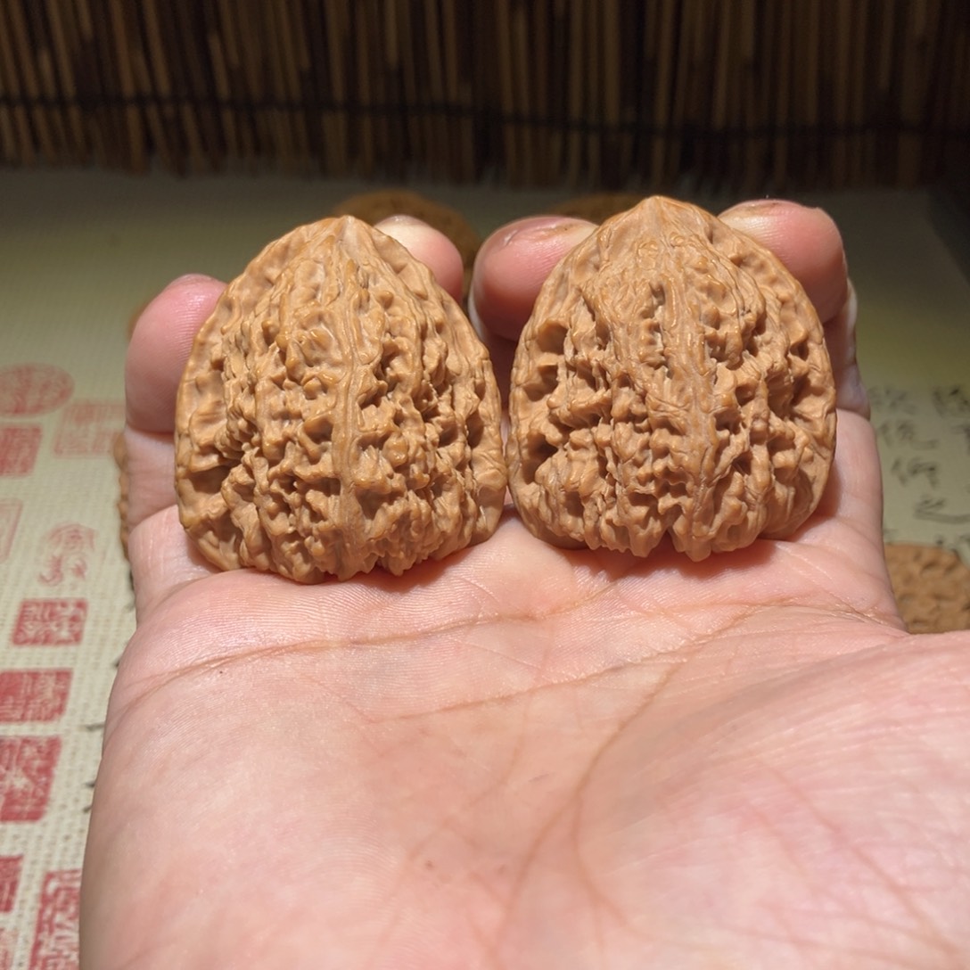 文玩核桃把件38尺全品高炮火焰纹涿鹿南疆石