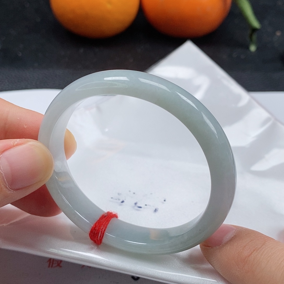 【闪购商品】翡翠手镯（贵妃镯）未镶嵌217号