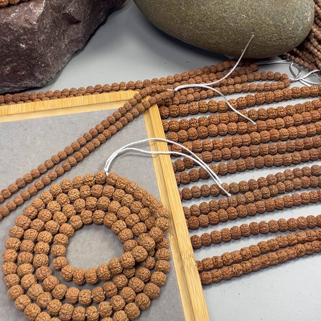 卍***卍吊坠金刚菩提闷墩龙7+保手持