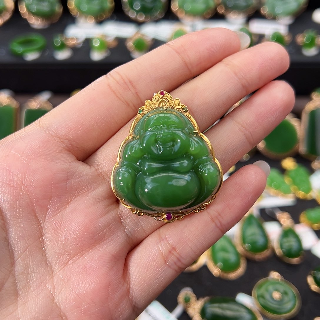 时***Y和田玉（碧玉）18K金镶嵌吊坠(不含链)