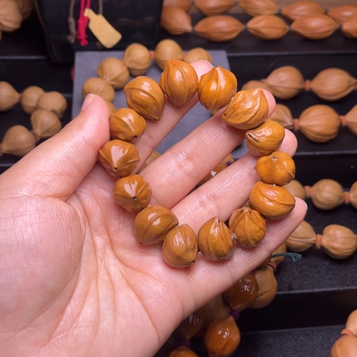 手串橄榄核元宝手串