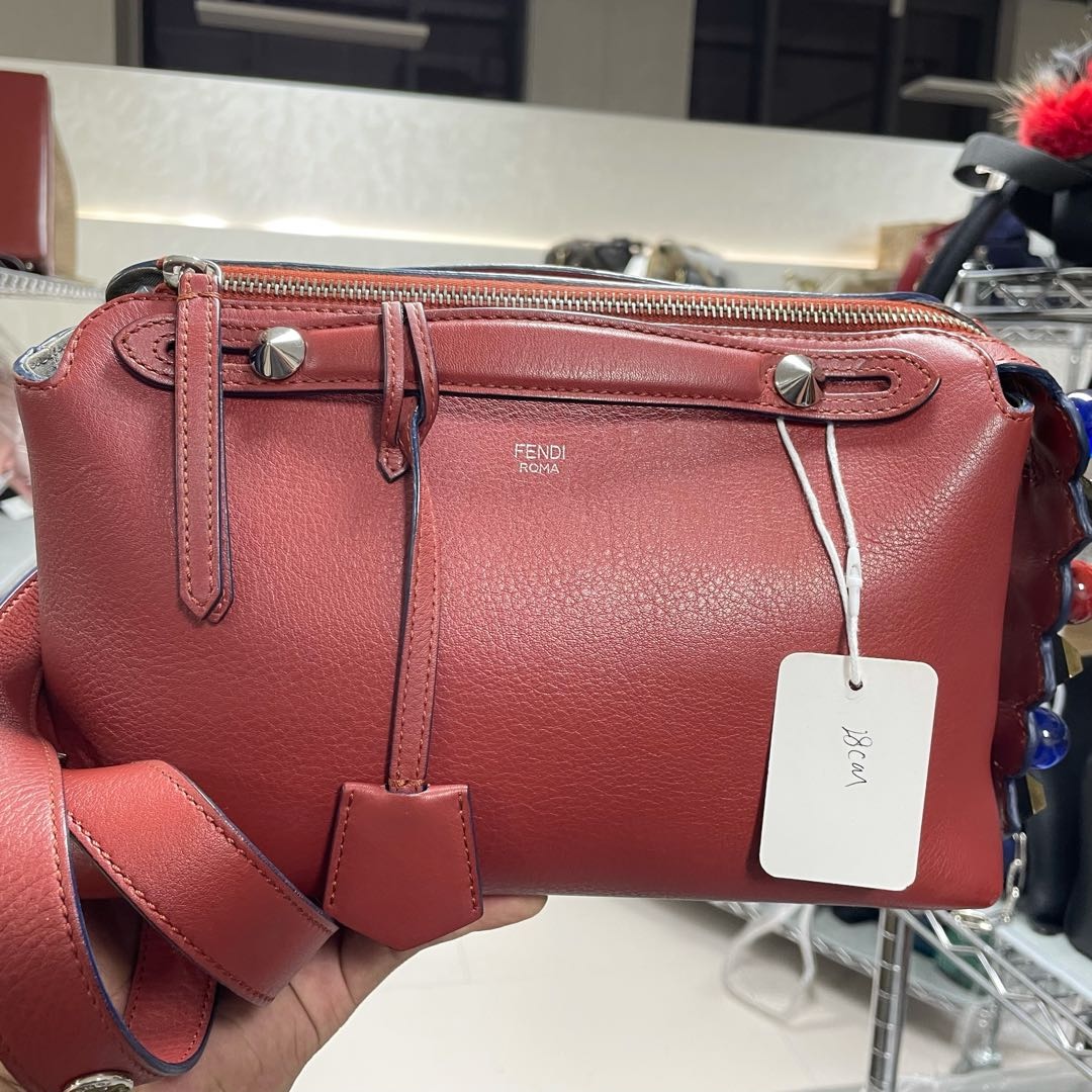 95新 FENDI/芬迪 小野专属/单肩包/DY9820
