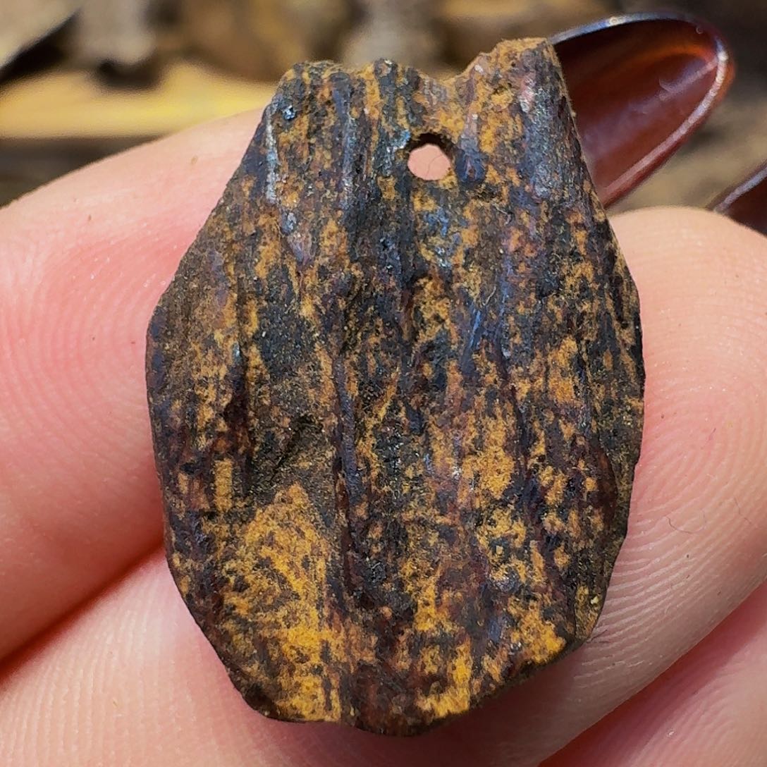 沉香吊坠越南惠安红土吊坠