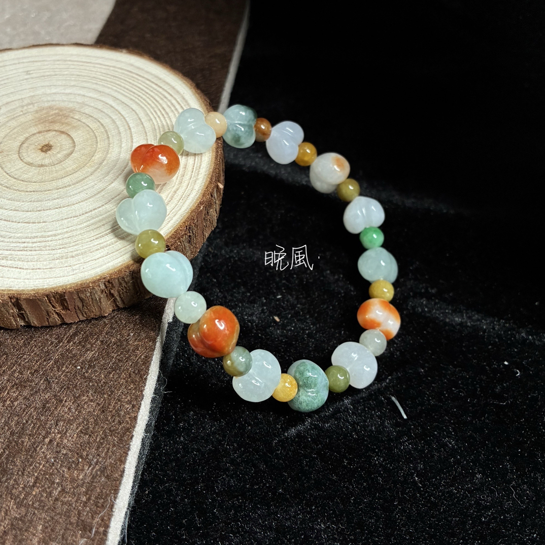 天然缅甸翡翠冰糖小屁桃心心设计款手链百搭气质特色圈口可调节