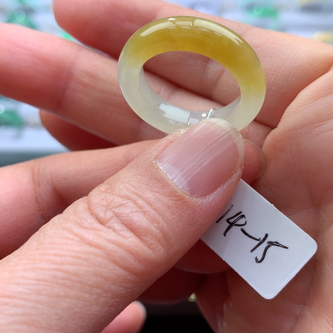 翡翠戒指未镶嵌14-15号