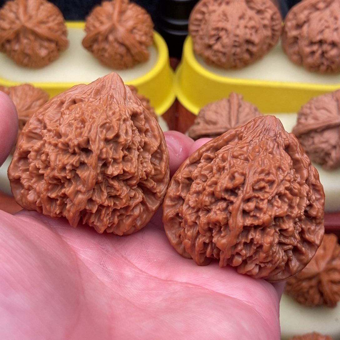 文玩核桃把件全品满天星46