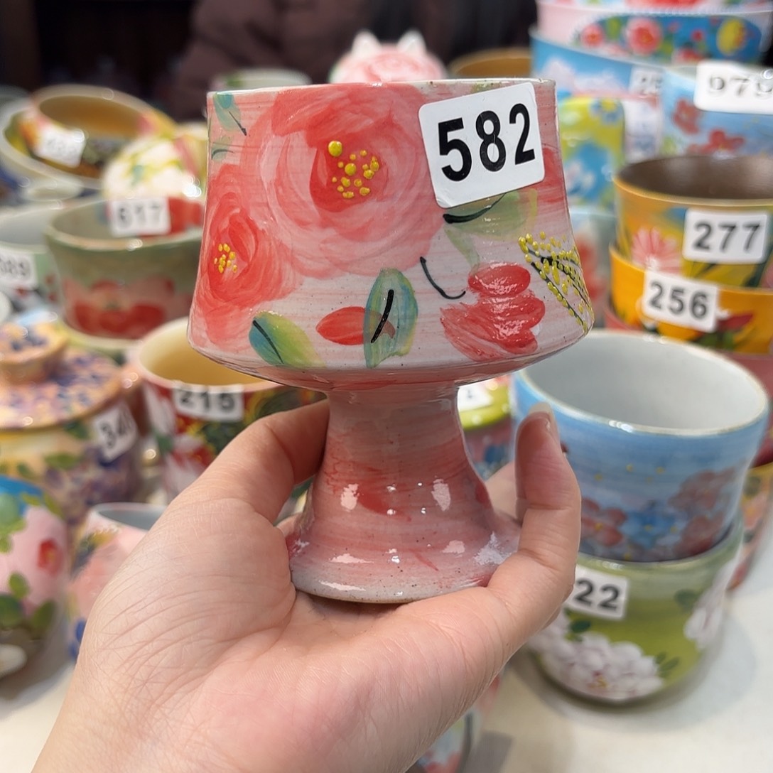 瓷片兔兔的小可爱太