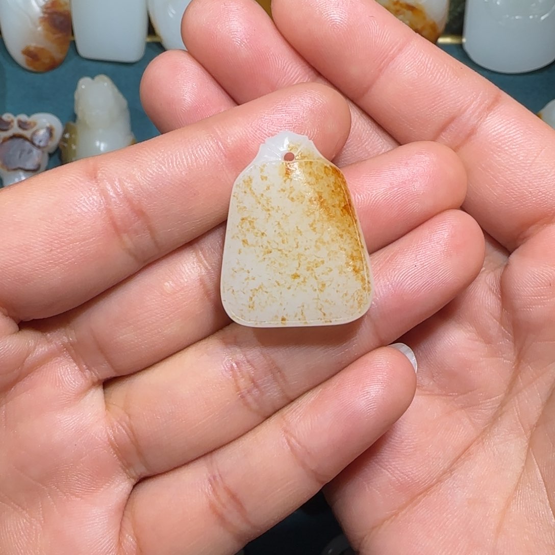 和田玉颈饰未镶嵌理*李