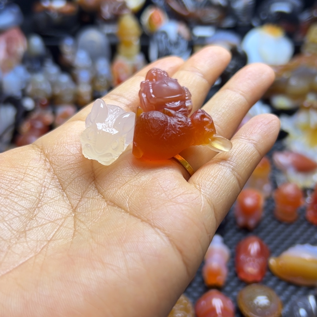 十****玛瑙/玉髓未镶嵌吊坠(赠链)