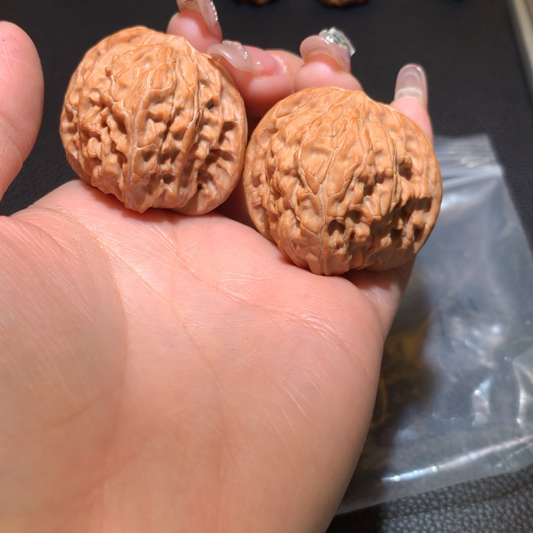 文玩核桃把件微**孩磨盘41