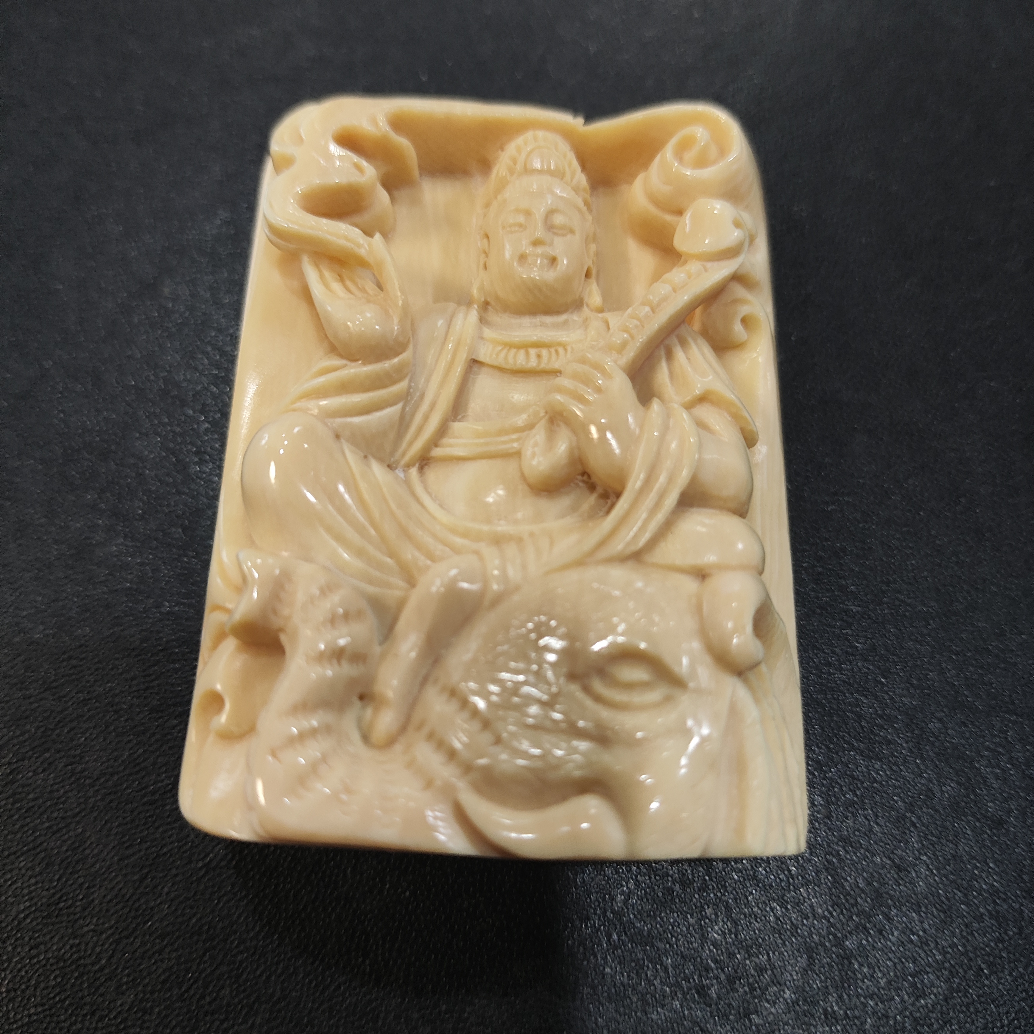 猛犸约66.7克雕刻件ZLX26