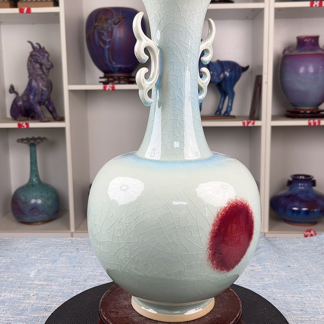 全***窗瓷片凤耳瓶珍品收藏