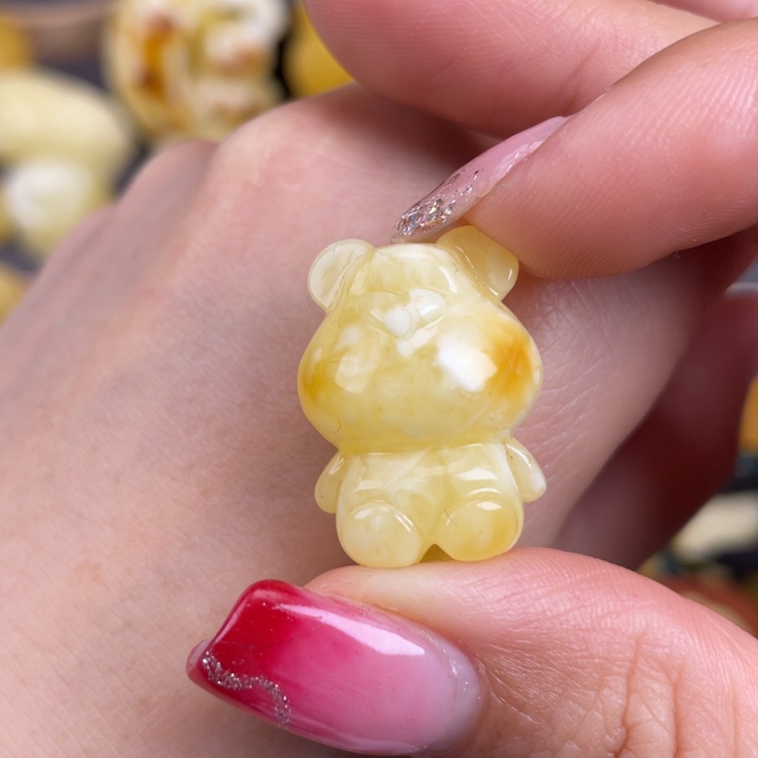 琥珀裸石未镶嵌蜜蜡