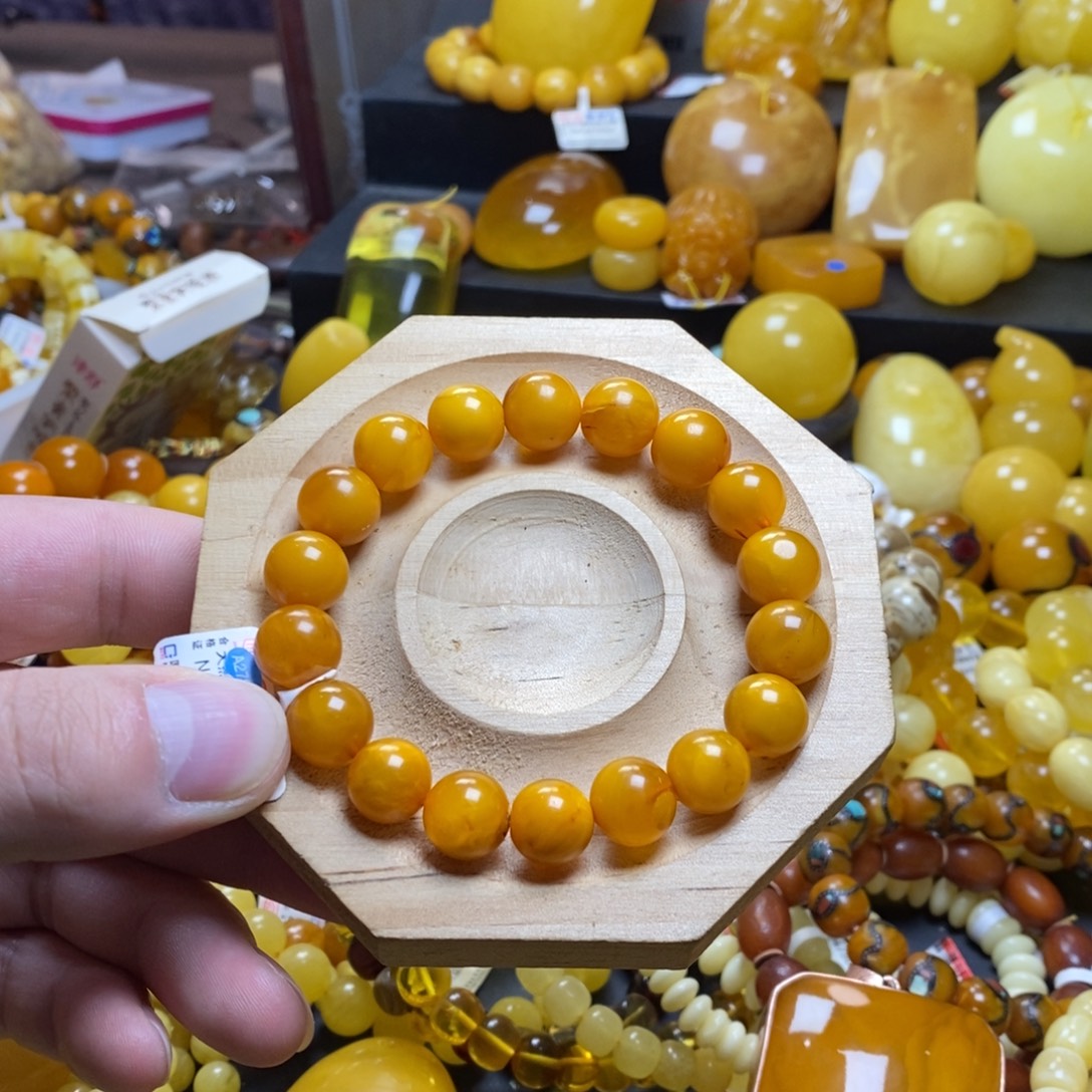 裸石琥珀未镶嵌蜜蜡