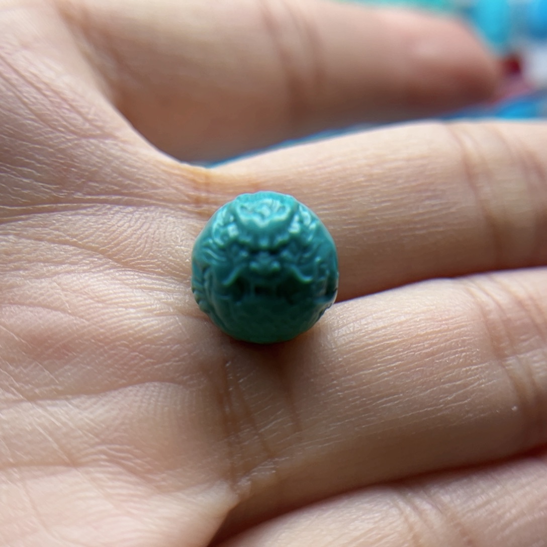 绿松石雕刻未镶嵌