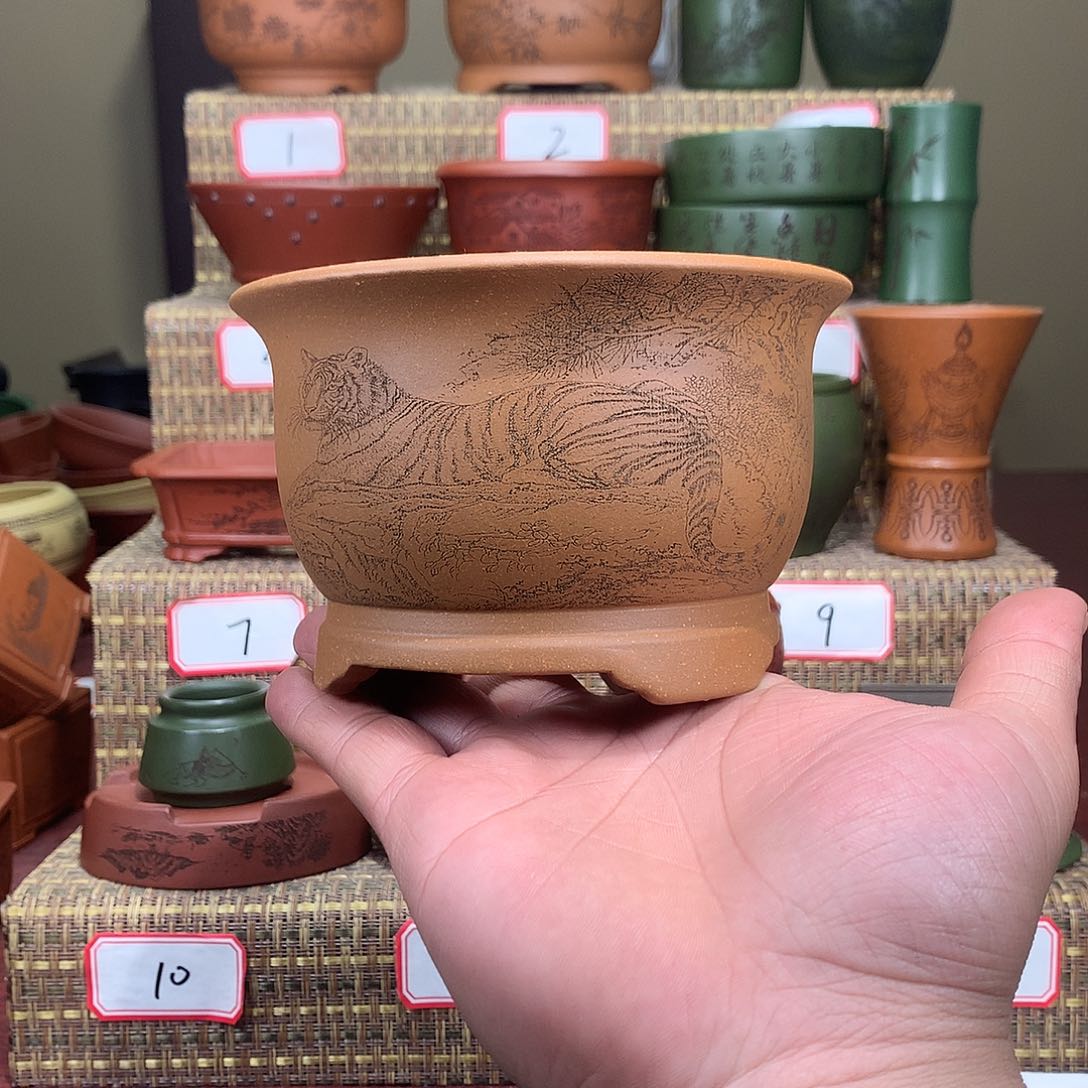 紫砂花盆紫砂的颜色