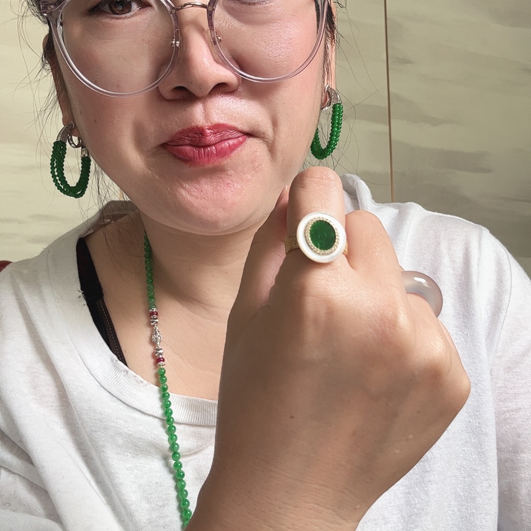 翡翠未镶嵌戒指天然缅甸翡翠戒指