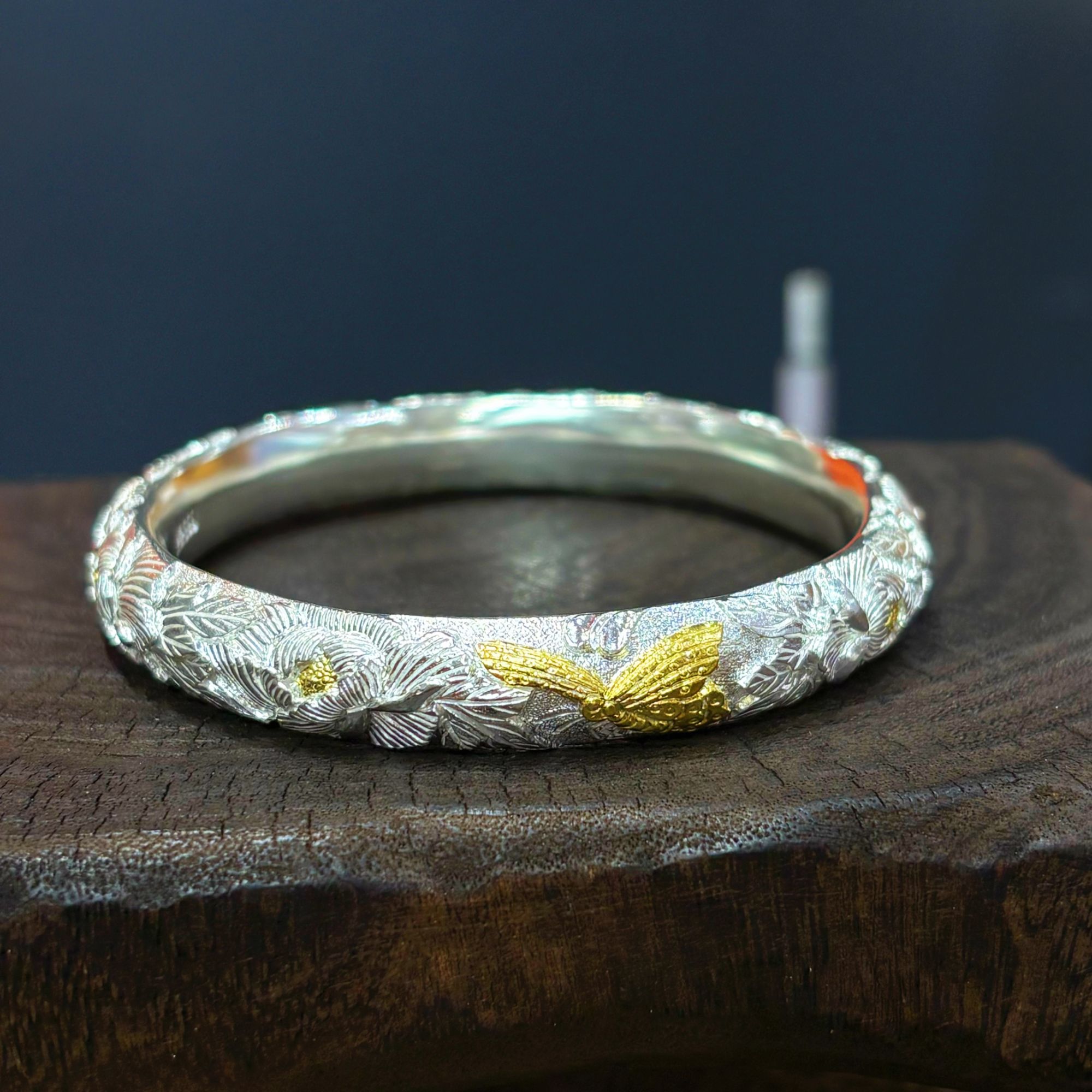 足银手镯 【金蝴蝶牡丹花】足银999 纯手工錾刻银手镯 约80克起