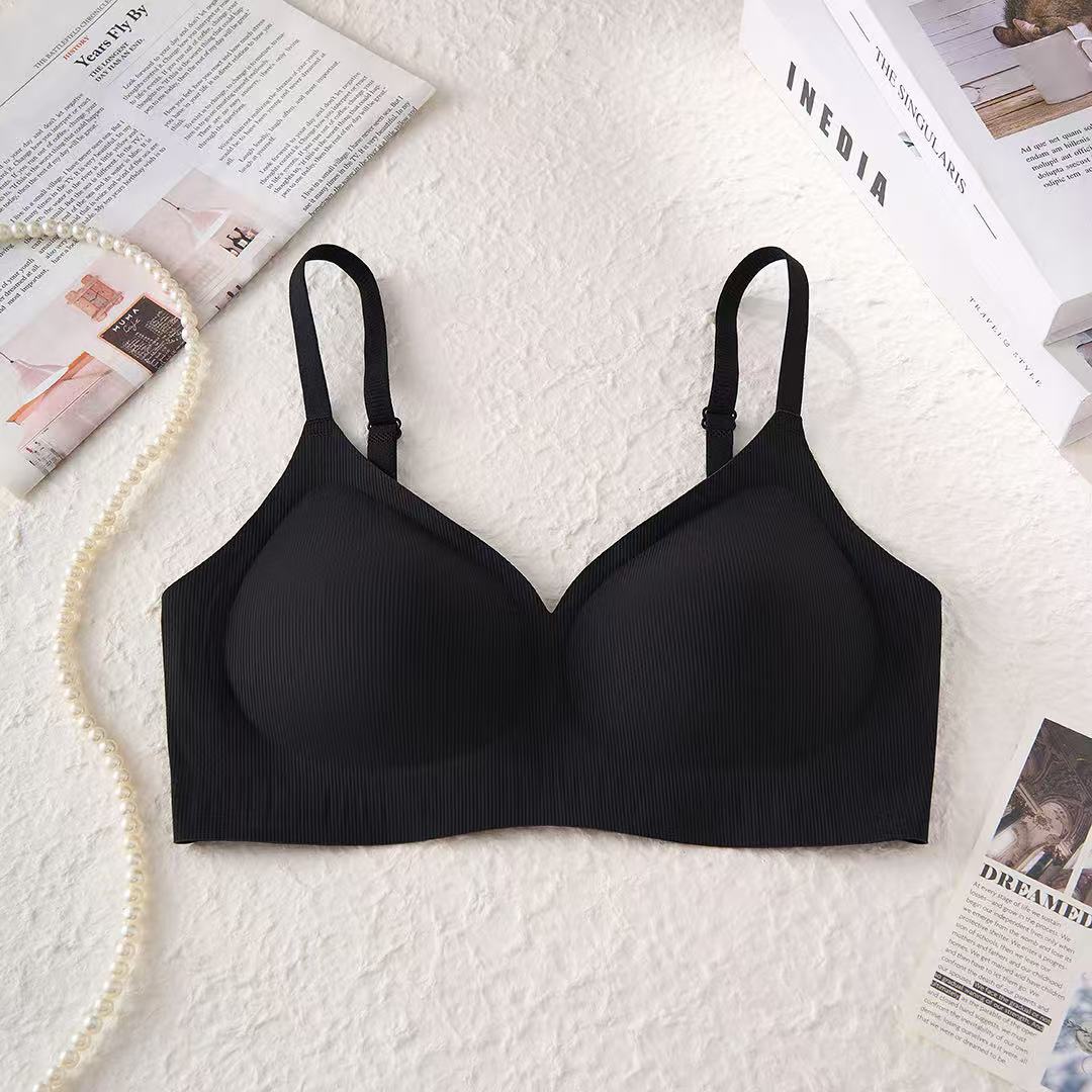 915无痕内衣大胸显小固定杯提拉液态果冻条运动上托美背文薄款