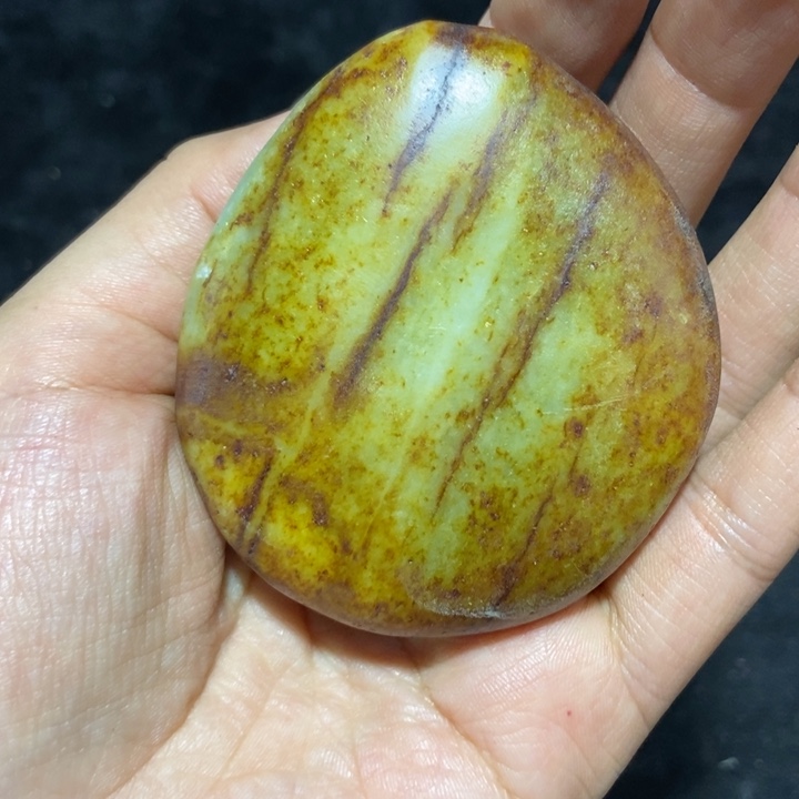 未镶嵌和田玉（糖玉）挂件