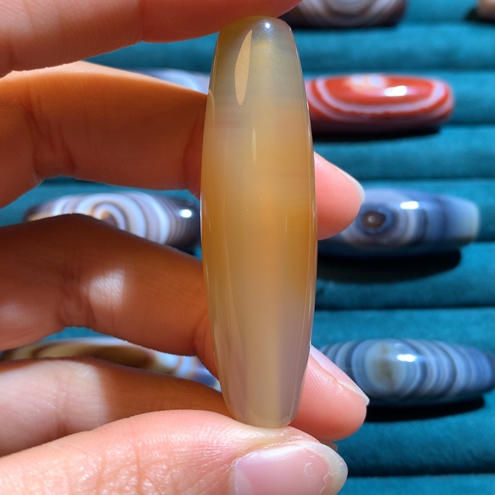 未镶嵌玛瑙/玉髓珠宝奇石