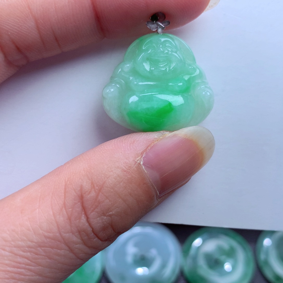 翡翠吊坠(不含链)18K金镶嵌